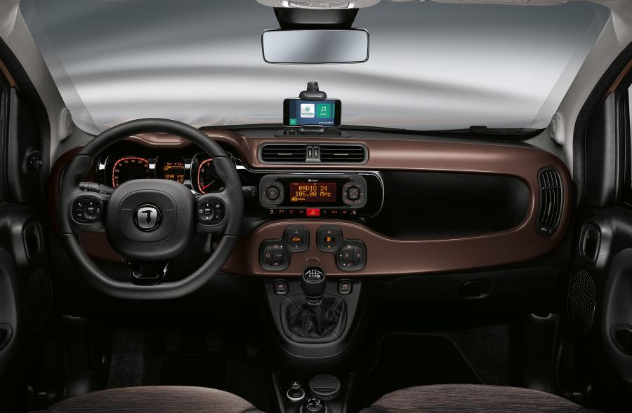 Торпедо Fiat Panda Trussardi (319) 2019 года  (фото 21 из 43)